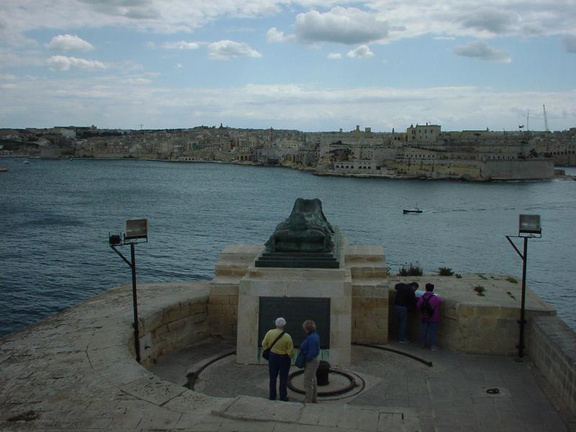 DSC00008