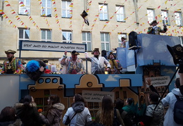 2019-03-04 17.42.56-1